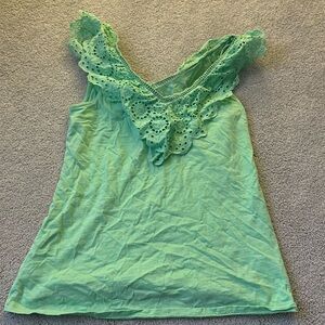 Lily Pulitzer Size XS EUC Green Top!